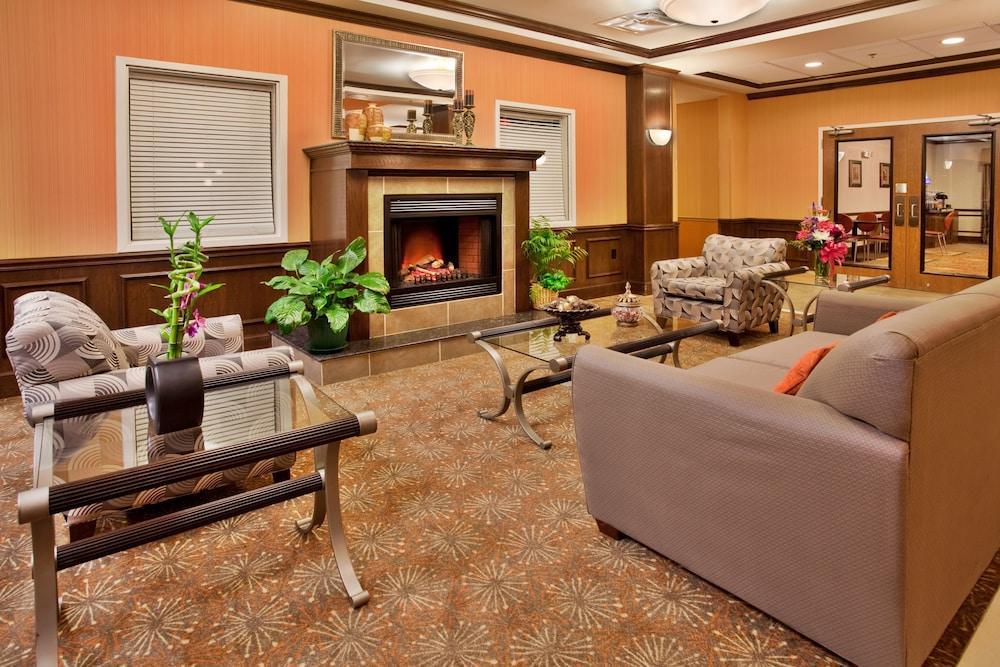 Holiday Inn Express Hotel & Suites Kansas City - Grandview By Ihg Eksteriør bilde