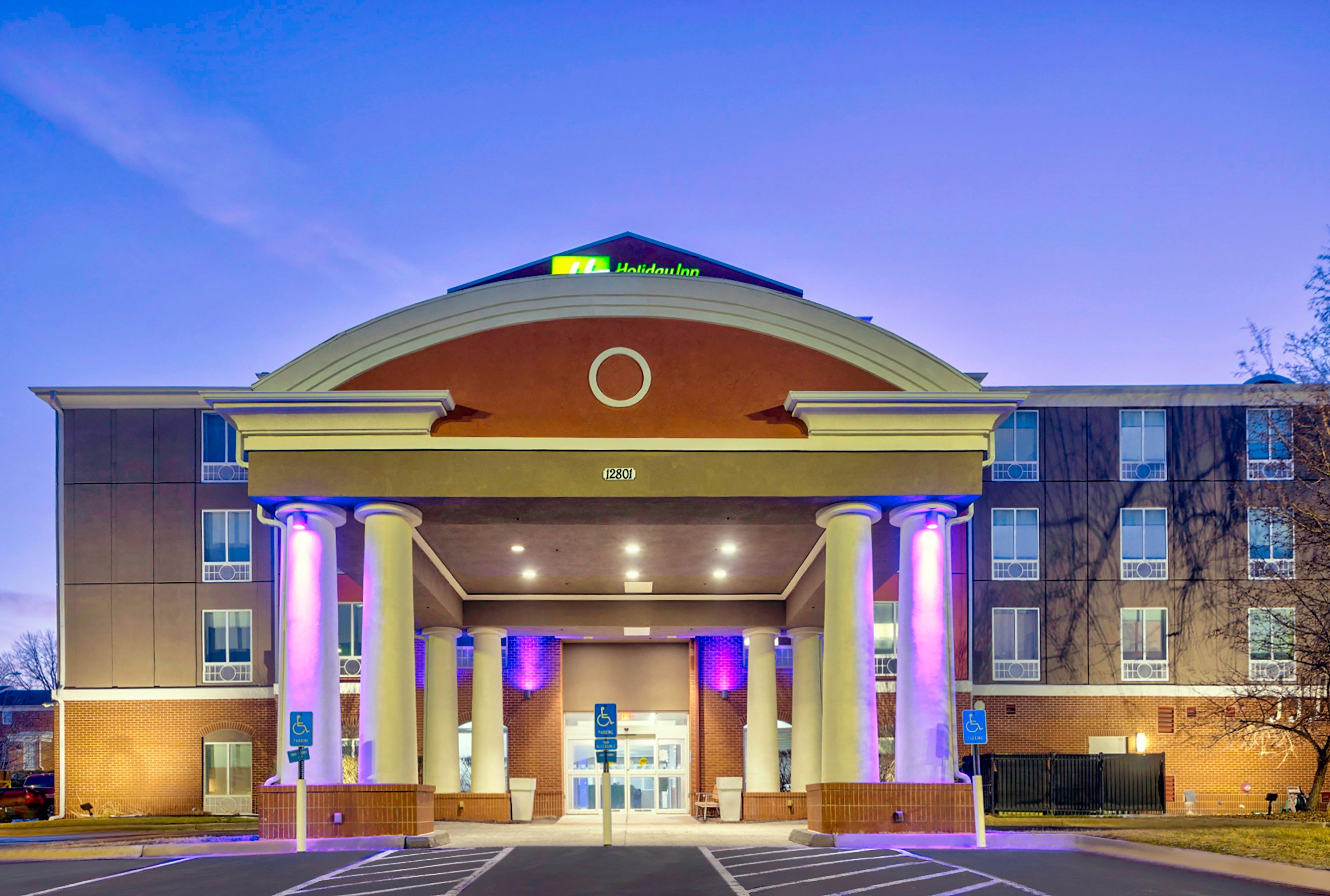 Holiday Inn Express Hotel & Suites Kansas City - Grandview By Ihg Eksteriør bilde