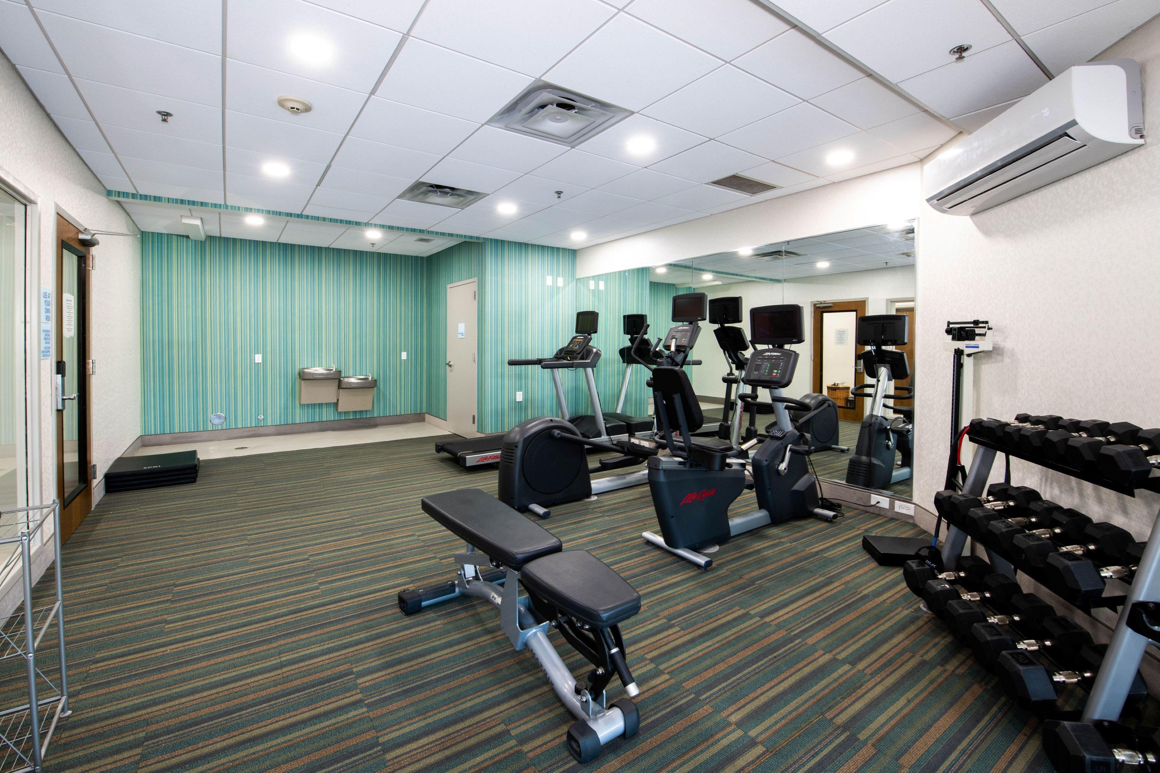 Holiday Inn Express Hotel & Suites Kansas City - Grandview By Ihg Eksteriør bilde