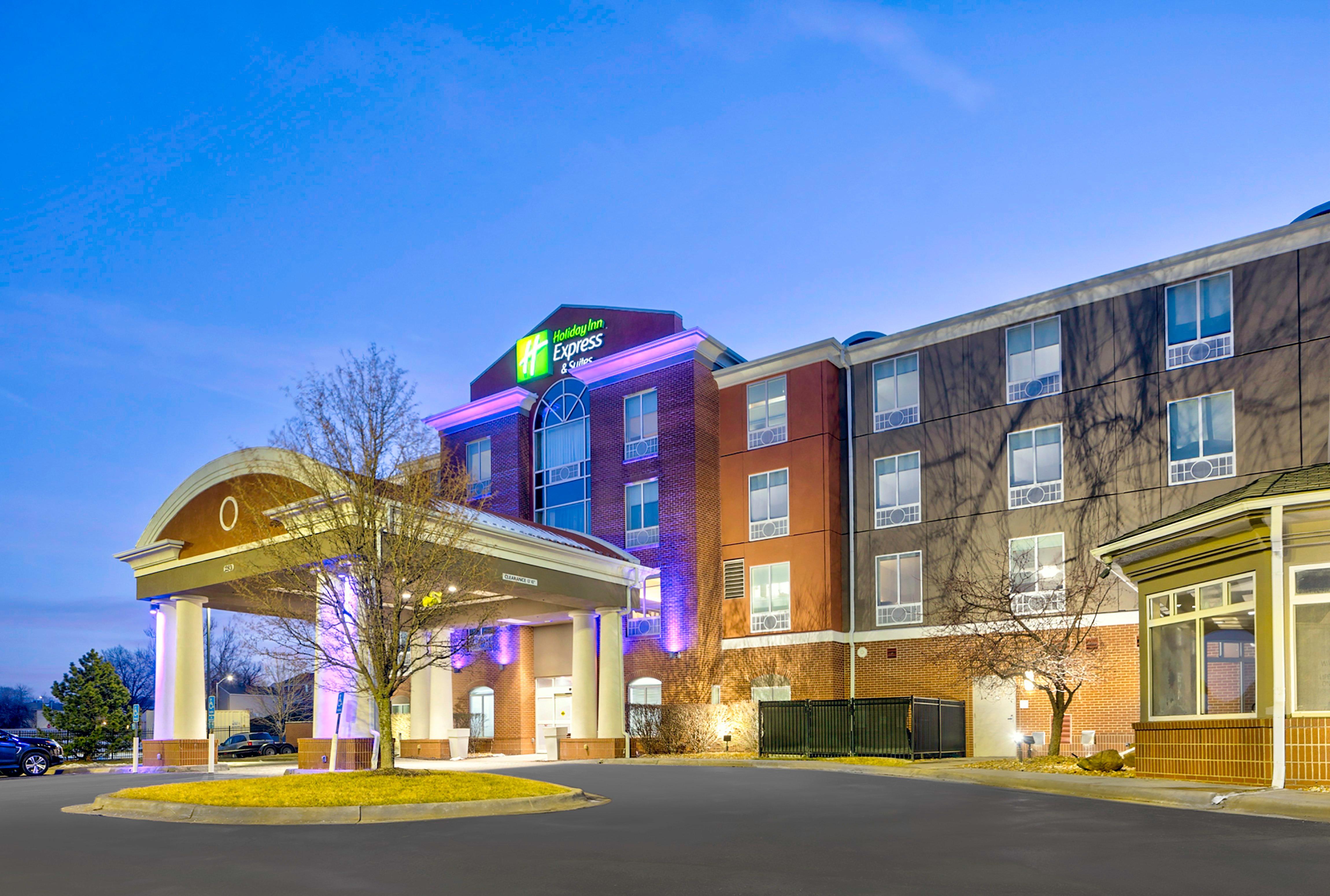 Holiday Inn Express Hotel & Suites Kansas City - Grandview By Ihg Eksteriør bilde