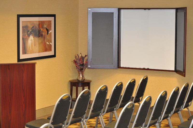 Holiday Inn Express Hotel & Suites Kansas City - Grandview By Ihg Eksteriør bilde