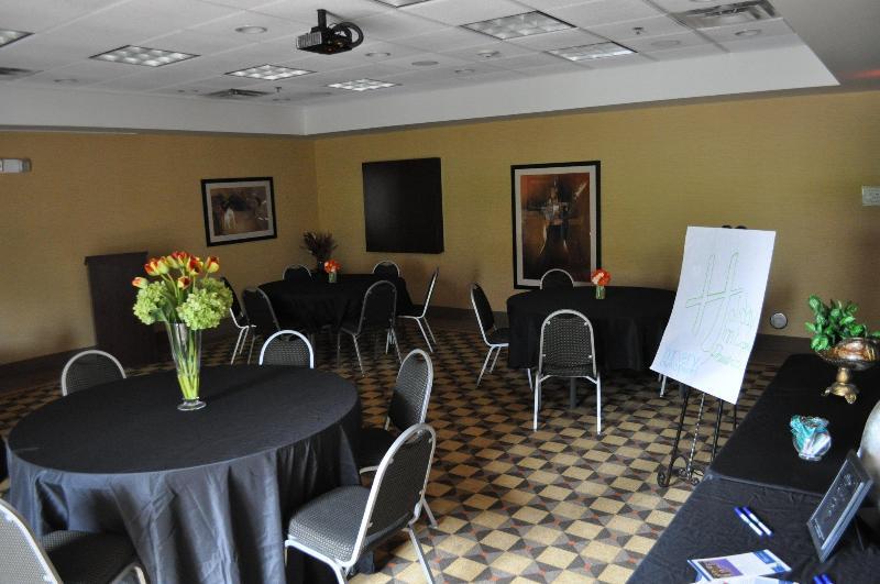 Holiday Inn Express Hotel & Suites Kansas City - Grandview By Ihg Eksteriør bilde